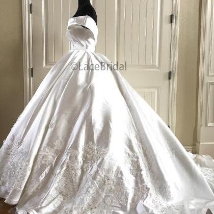 Real Made Ball Gown Wedding Dresses..