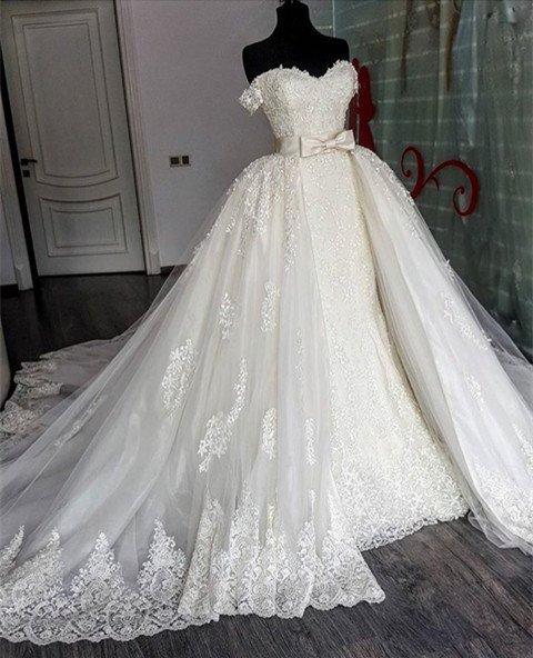 a line wedding dress with detachable train