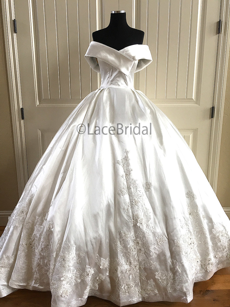 Real Made Ball Gown Wedding Dresses,Off the Shoulder Satin Bridal Dresses,Lace Appliqued Wedding Dresses 2019
